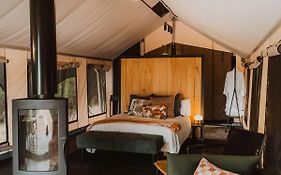 Carnaby Wandagar Eco Tent - Nature-Immersed Glamping